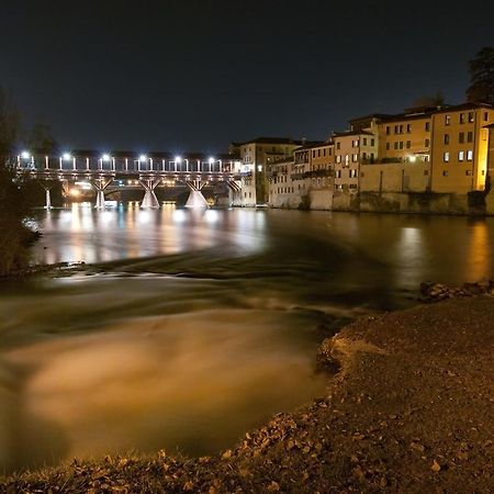 Vicolo J. Da Ponte - Bassano Centro Storico Apartment Bassano del Grappa Exterior photo